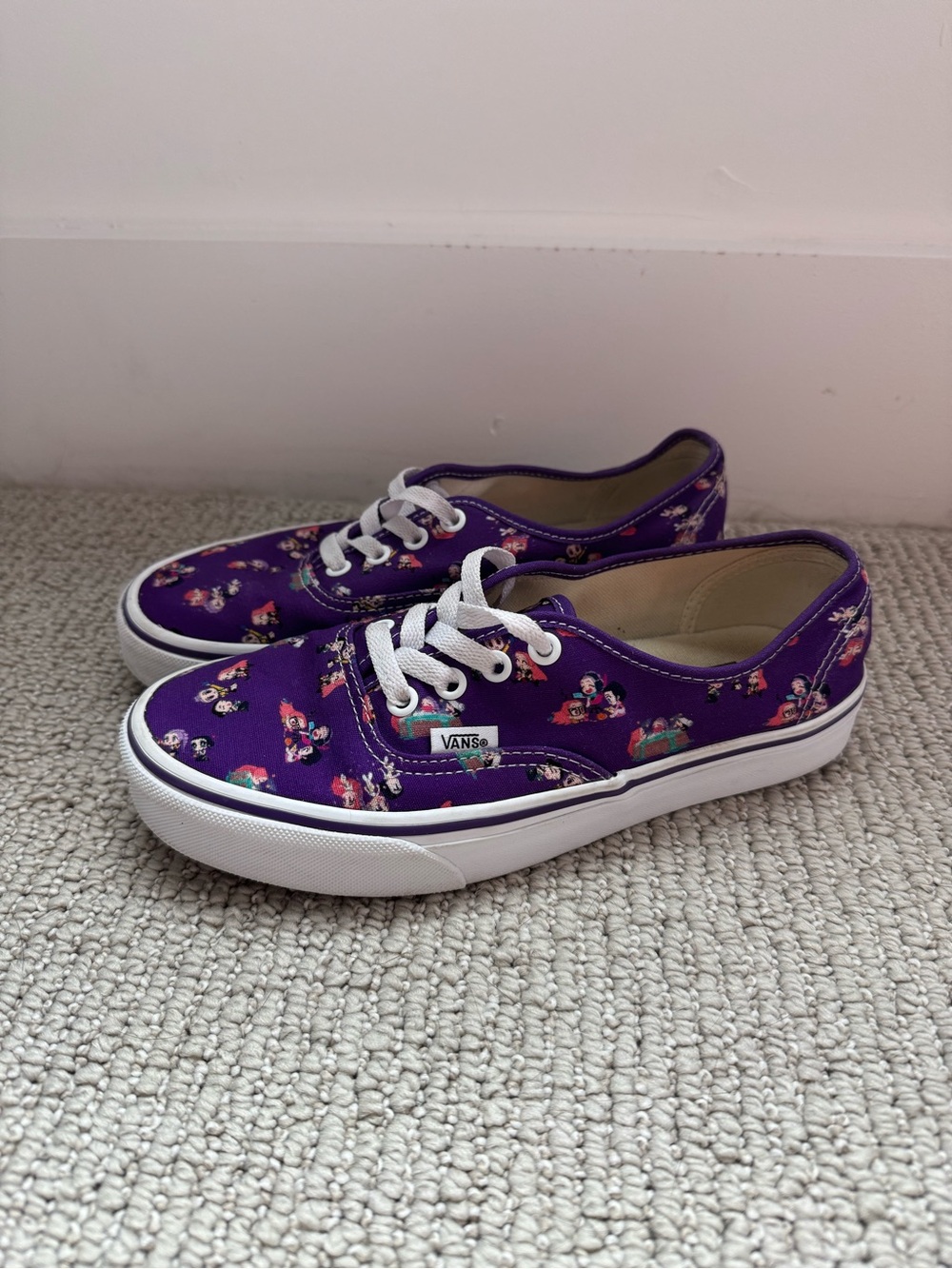 Vans x K-pop Demon Hunters classic sneakers junior size 6 purple shoes skate